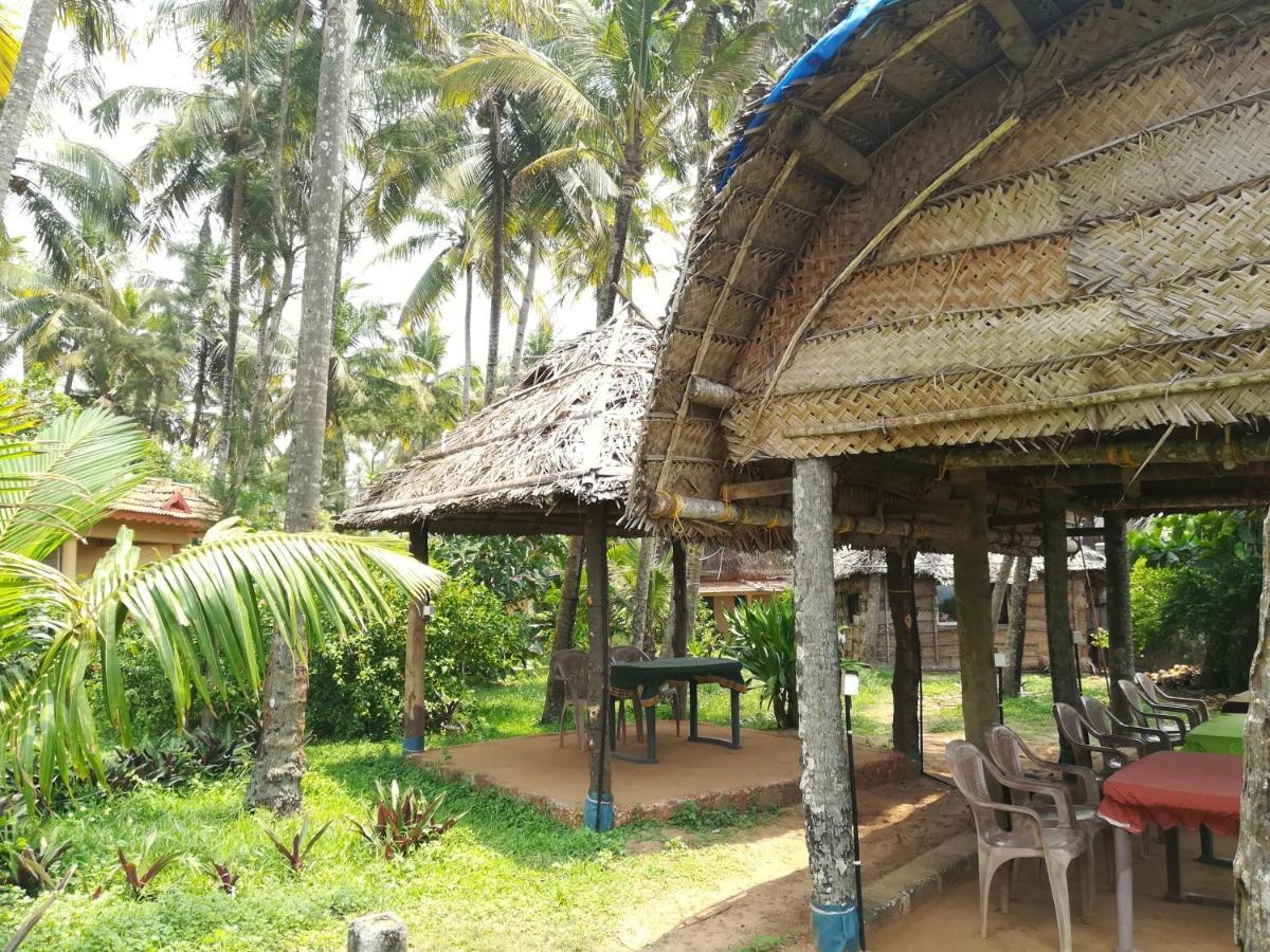 Sukriti Beach Resort Varkala Ngoại thất bức ảnh